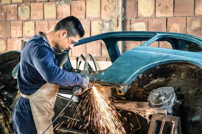 What is an Auto Body Repairer? A Guide